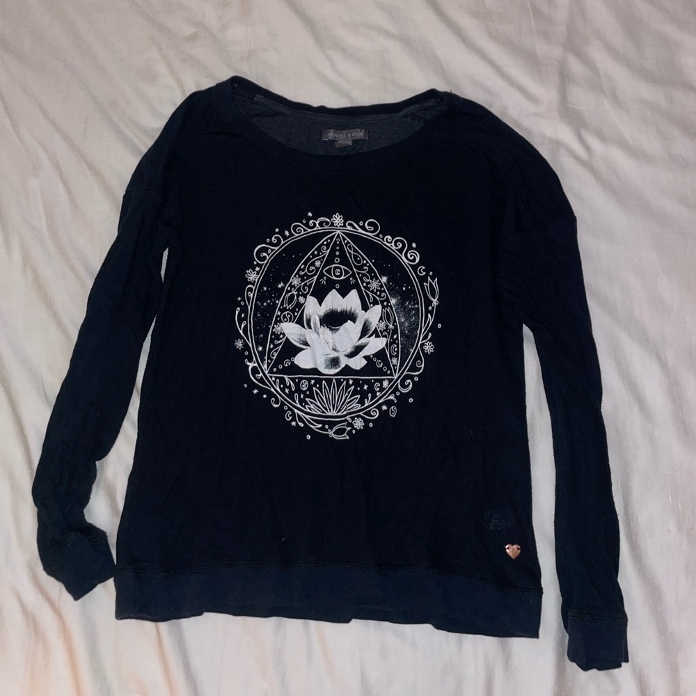 black sweater kendal and kylie
